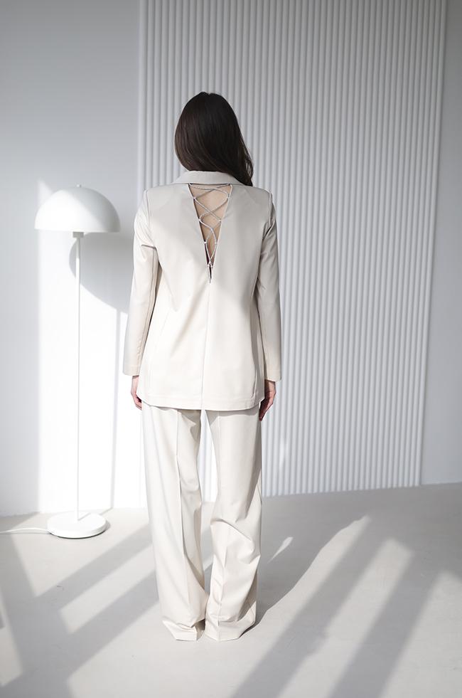 Костюм Lipar 4129 праздничный жакет/брюки р. 54 Бежевый (16957402) - фото 2