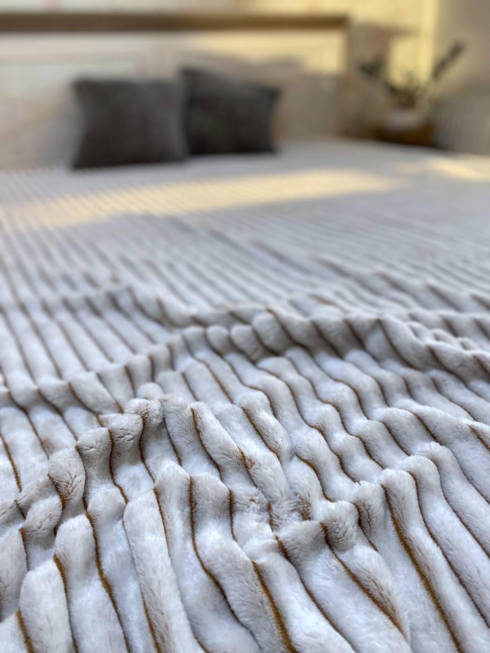 Плед плюшевий 200х230 см Сірий з коричневим (Д-Mpled003/3-03) - фото 2 Плед плюшевий 200х230 см Сірий з коричневим (Д-Mpled003/3-03) - фото 2