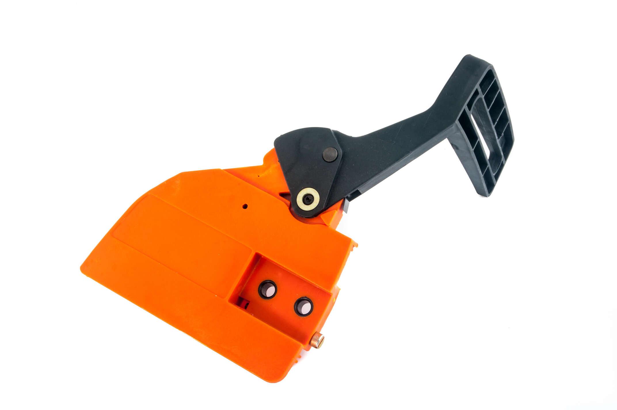 Тормоз ручной в сборе с натяжителем цепи Best для бензопилы Husqvarna 137 (D-3263) Тормоз ручной в сборе с натяжителем цепи Best для бензопилы Husqvarna 137 (D-3263)