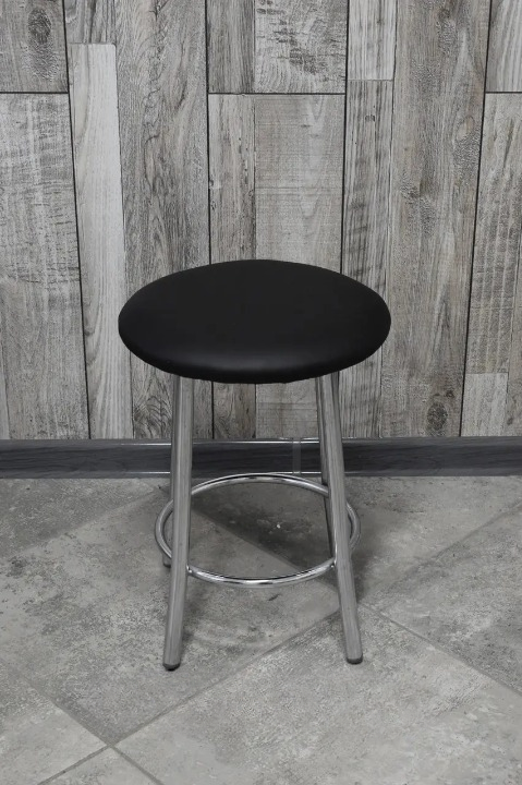 Табурет кухонний Муза металевий з м'яким сидінням 30х45 см Чорний/Хром (28374166)