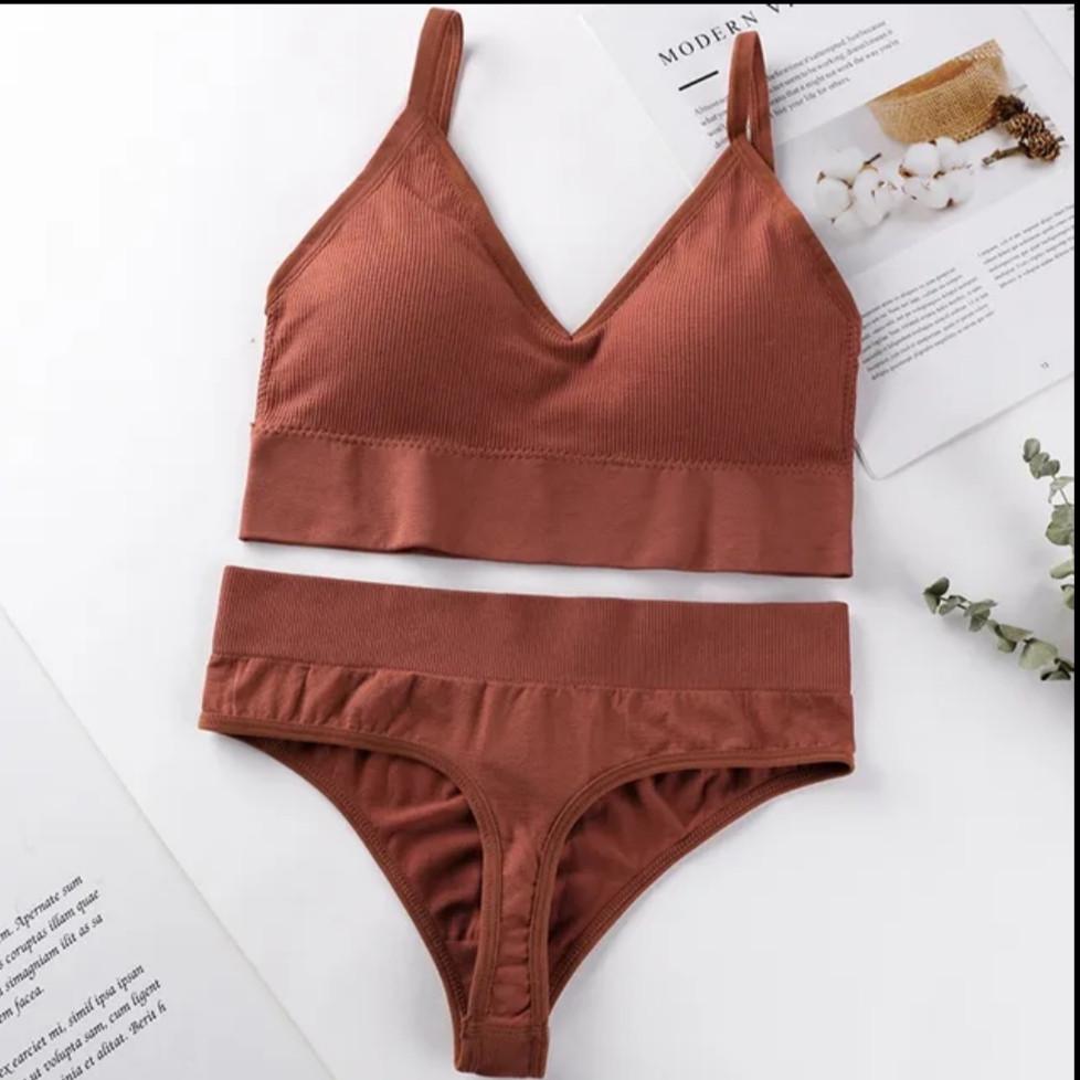 Комплект нижньої білизни в рубчик S/M коричневий (1787364128) - фото 2 Комплект нижньої білизни в рубчик S/M коричневий (1787364128) - фото 2