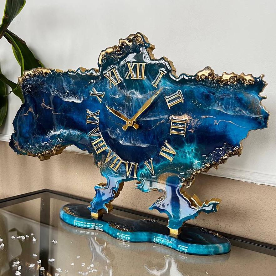 Годинник настільний з епоксидної смоли Карта України 40x27 см