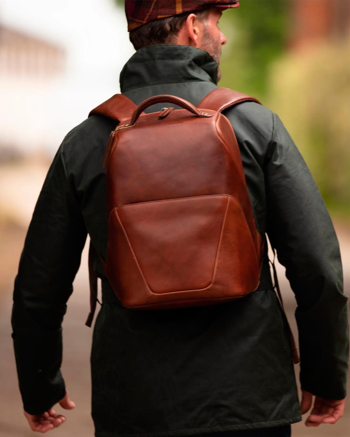 Городской рюкзак мужской кожаный Ashwood K47 Chestnut - фото 6 Городской рюкзак мужской кожаный Ashwood K47 Chestnut - фото 6