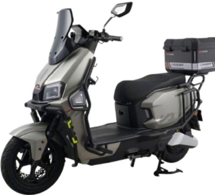 Електроскутер двомісний Crosser V1 PRO 2000W 76,8V/30Ah Зелений