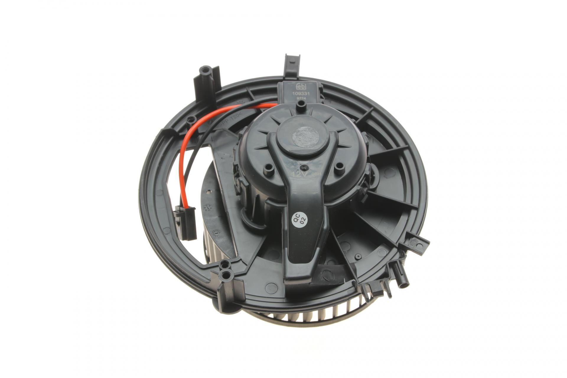 Моторчик печки FEBI BILSTEIN VW Golf VII/Passat (12-109331)