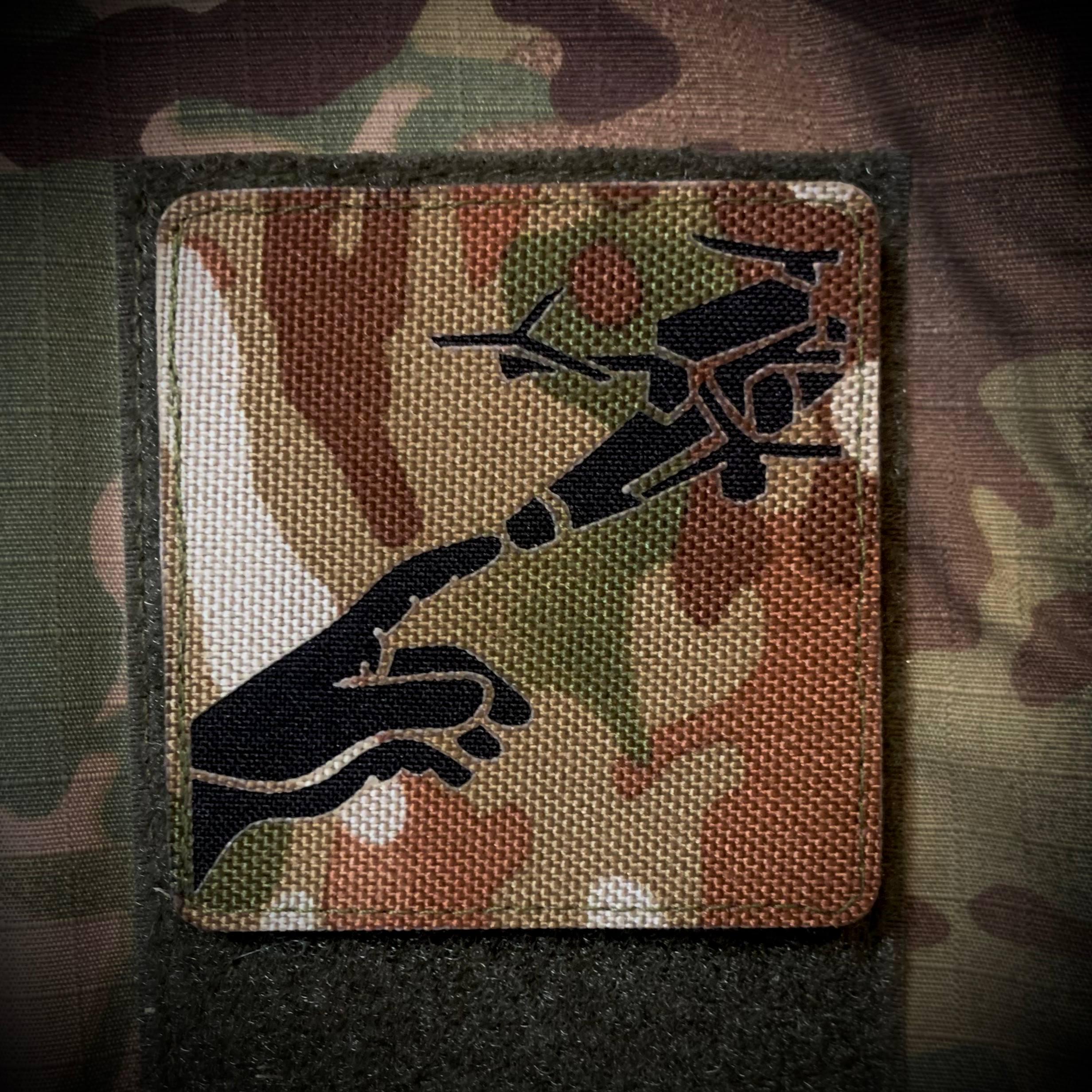 Шеврон на липучке Laser Cut Инженер БПЛА Систем 7х7 см Мультикам/Черный - фото 3 Шеврон на липучке Laser Cut Инженер БПЛА Систем 7х7 см Мультикам/Черный - фото 3