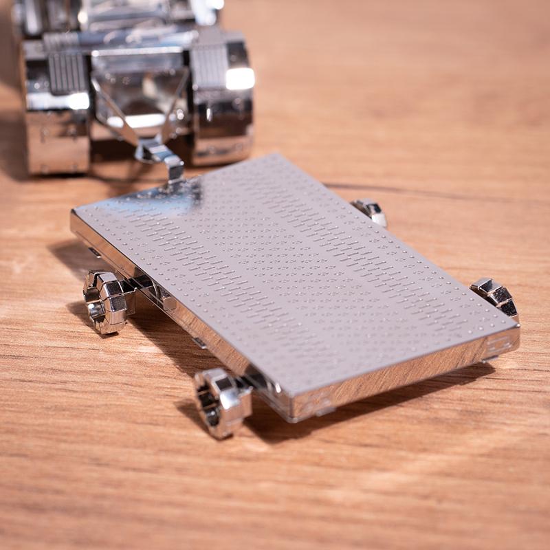 Конструктор METAL-TIME Tractor Slobozhanets MT074 колекційна модель (3031515) - фото 7