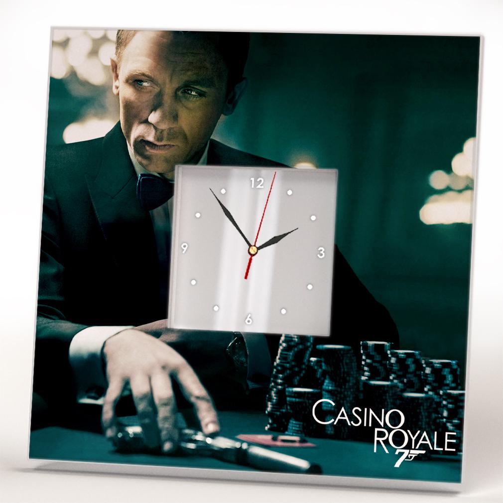 Часы ''Джеймс Бонд 007: Казино Рояль'' Дэниел Крейг 260x260 мм (C04504)