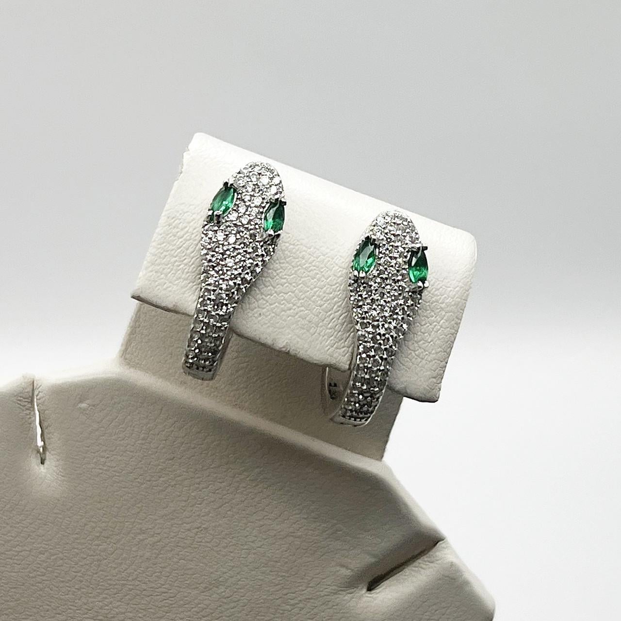 Серебряные серьги Змея с кубическим цирконием 8,29 г (2572416741) Серебряные серьги Змея с кубическим цирконием 8,29 г (2572416741)