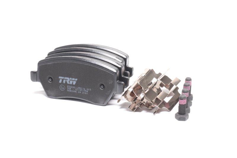 Тормозные колодки дисковые TRW Engine Components для Suzuki Swift передние (GDB3396)