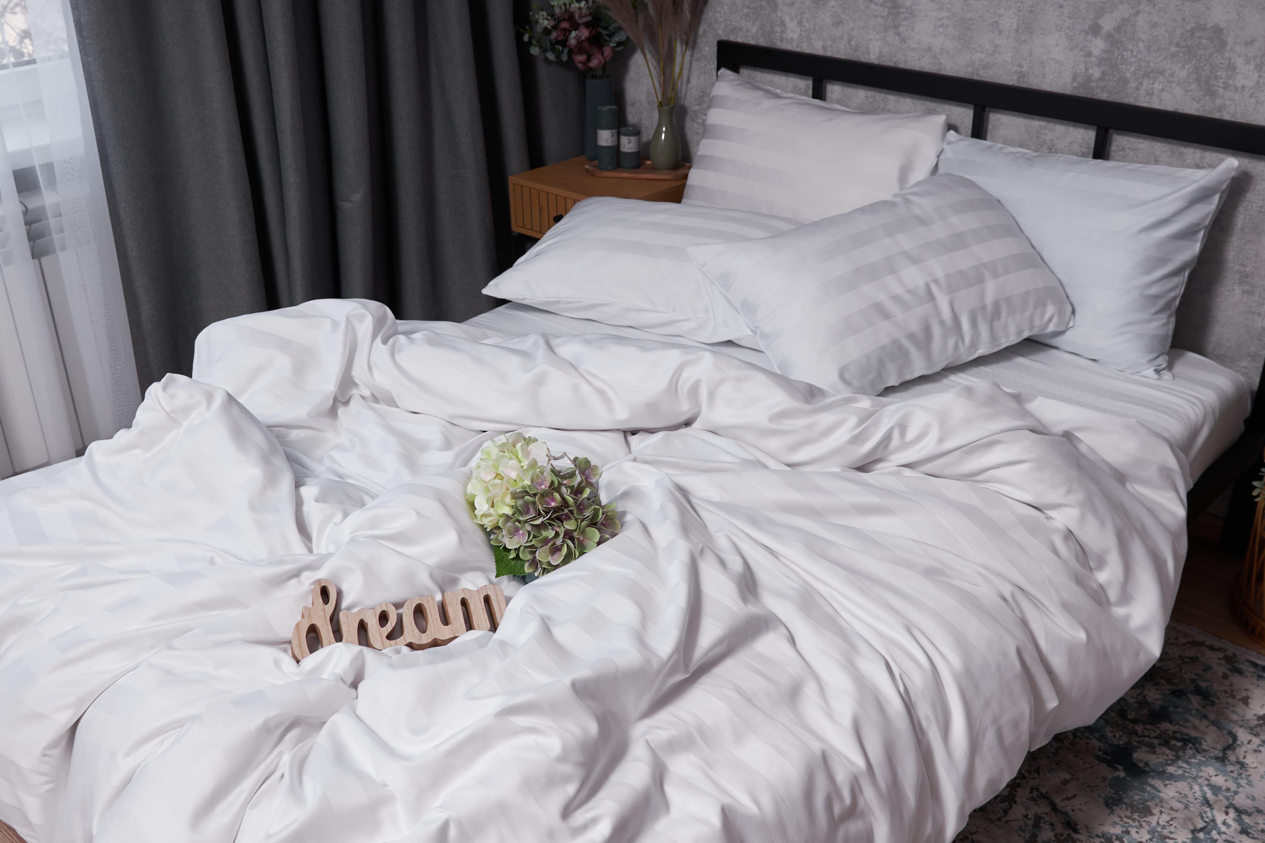 Комплект постільної білизни Moon&Star Satin Premium Royal White полуторний євро 160х220 см 50х70 см/4 шт. (MS-820002951) - фото 5 Комплект постільної білизни Moon&Star Satin Premium Royal White полуторний євро 160х220 см 50х70 см/4 шт. (MS-820002951) - фото 5