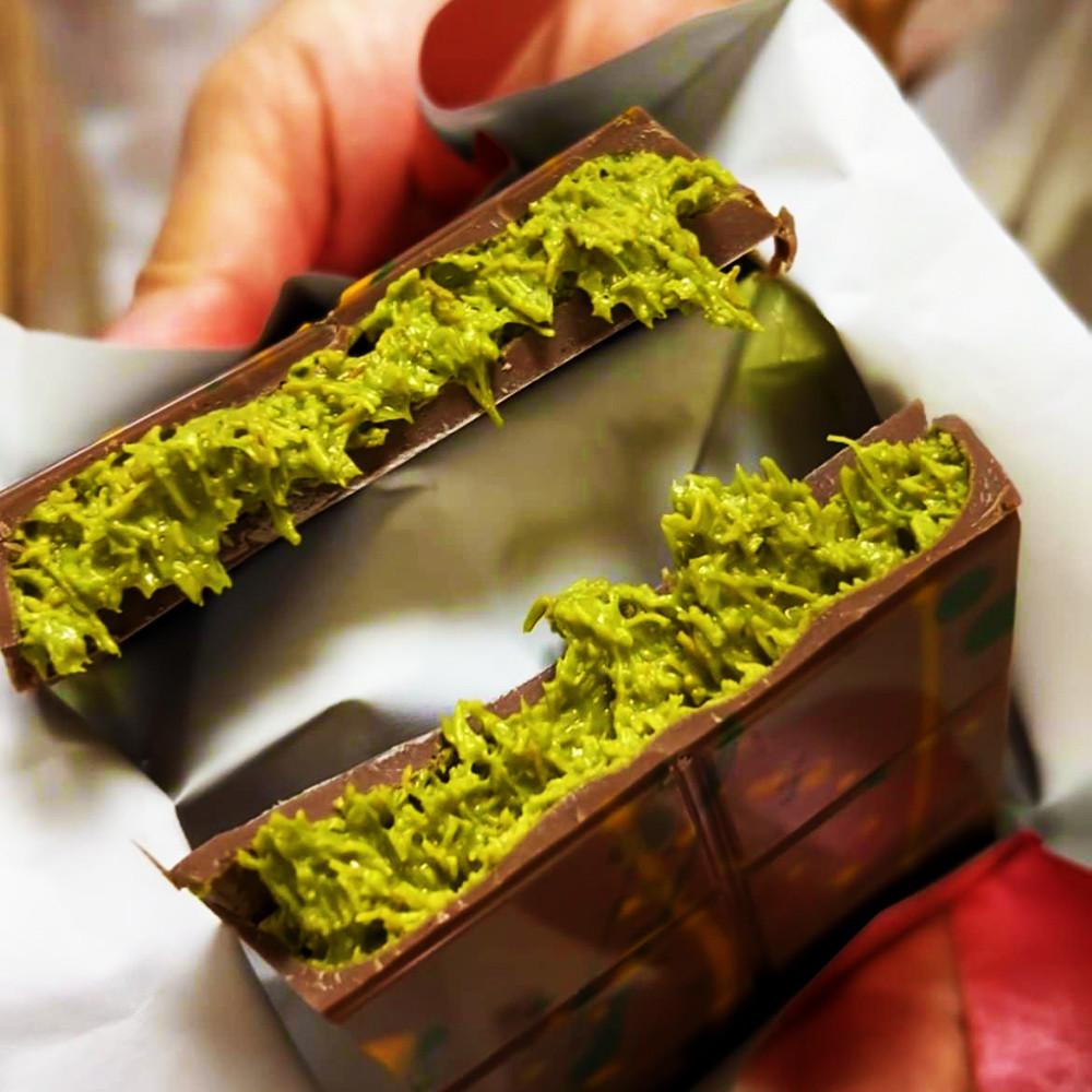 Шоколад дубайський Bolci з фісташками 100 г (2437824922) - фото 2 Шоколад дубайський Bolci з фісташками 100 г (2437824922) - фото 2