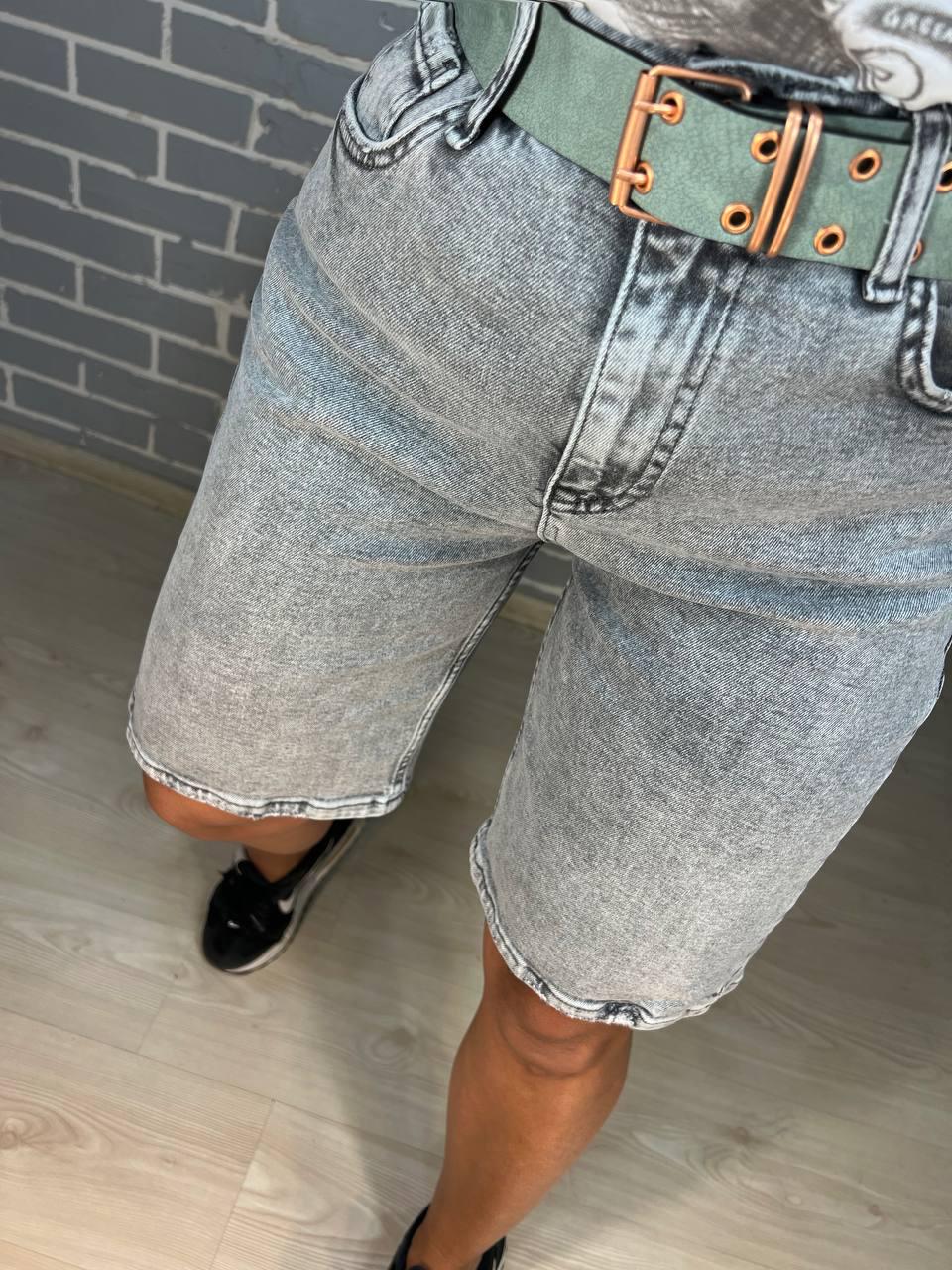 Шорты женские джинсовые SESSANTA 16756 Mом бермуды стрейчевые р. 31 Серый/Зеленый (2410) - фото 4 Шорты женские джинсовые SESSANTA 16756 Mом бермуды стрейчевые р. 31 Серый/Зеленый (2410) - фото 4