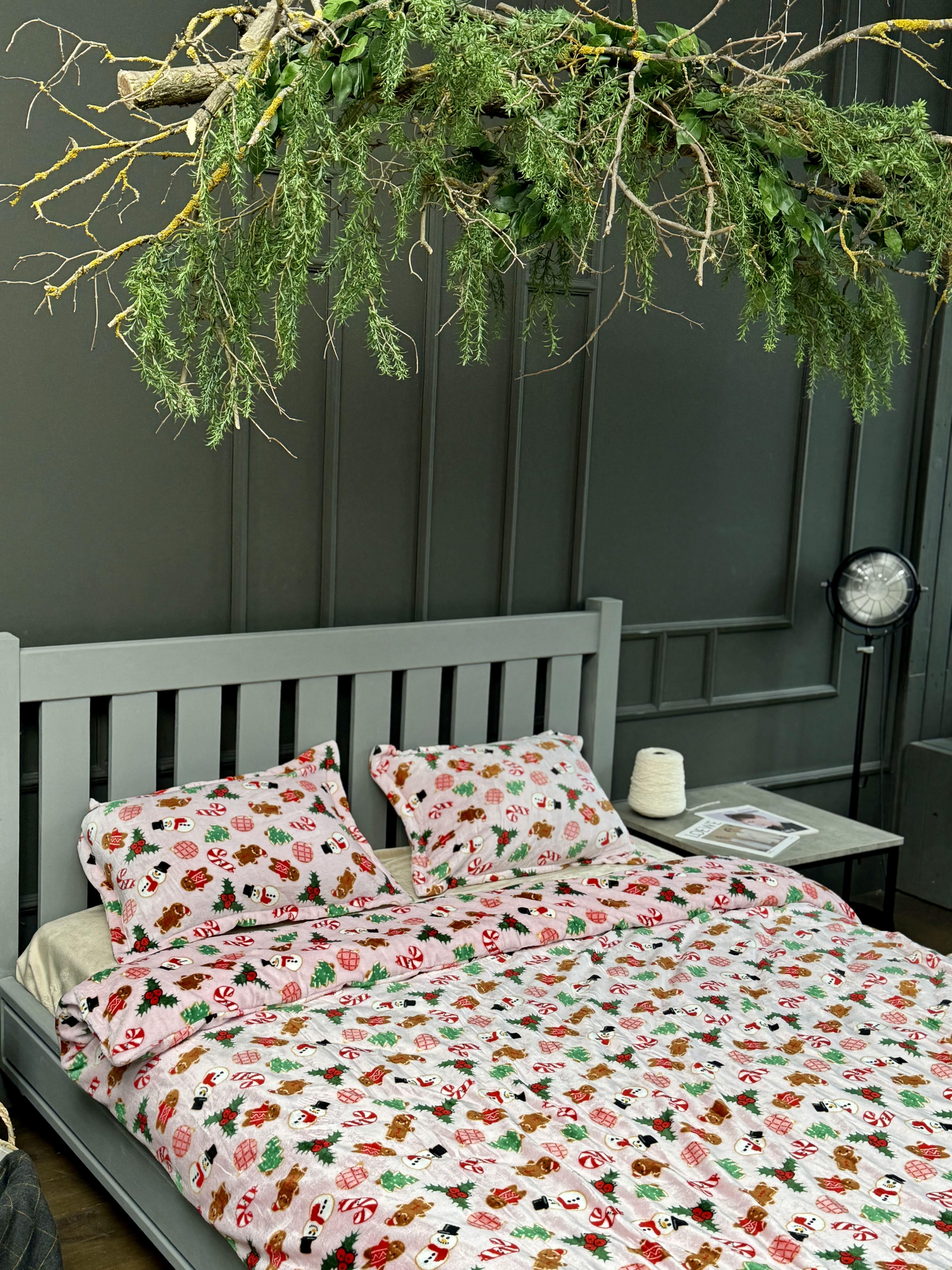 Комплект постельного белья на резинке Сладкое Рождество плюш полуторный/наволочки 50х70/70x70 см (9051) - фото 8