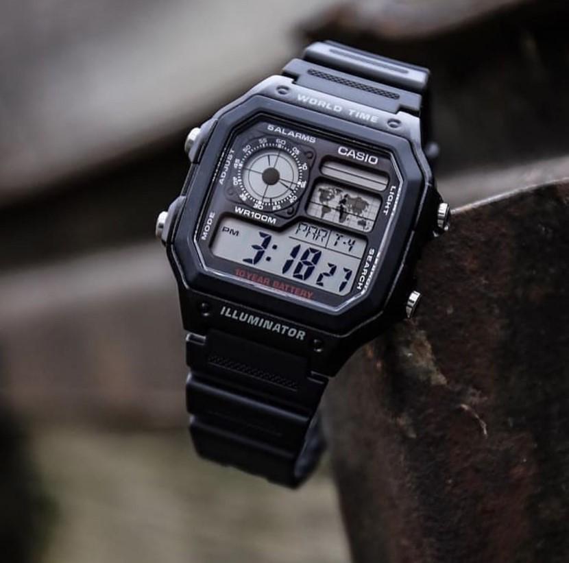 Годинник водонепроникний чоловічий Casio AE-1200WH-1A (1141-0132) - фото 9