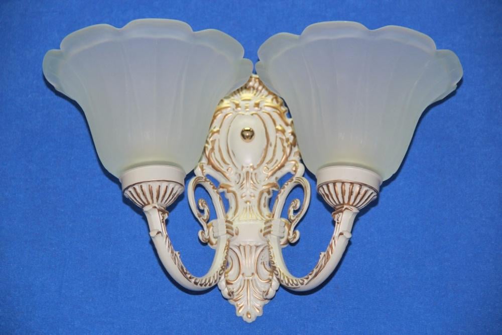 Бра с плафонами Ray B29148/2W Молочный (IR005191)