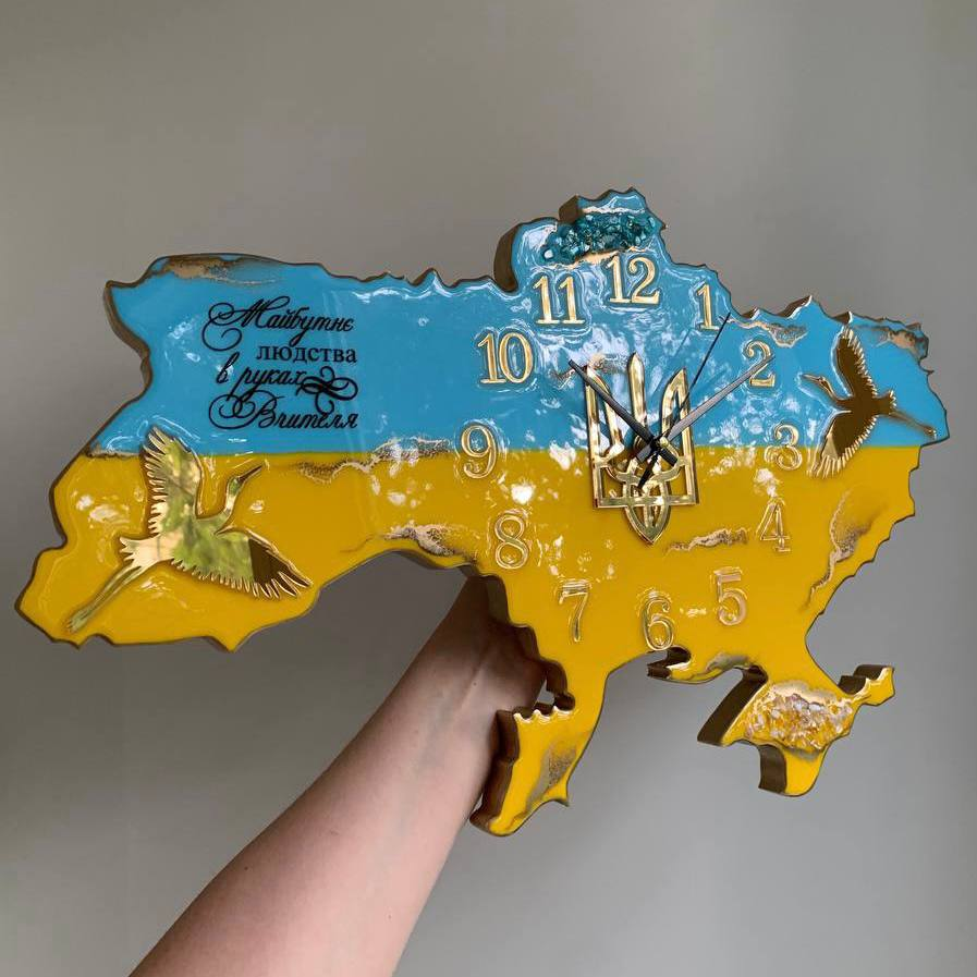 Часы настенные из эпоксидной смолы Майбутнє людства в руках Вчителя 140х94 см
