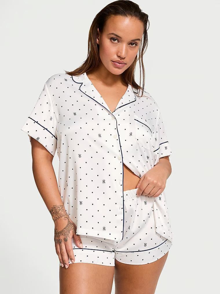 Піжама сорочка/шорти сатинова Victoria's Secret Satin Short Pajama Set в горошок XS Білий (26867203) Піжама сорочка/шорти сатинова Victoria's Secret Satin Short Pajama Set в горошок XS Білий (26867203)