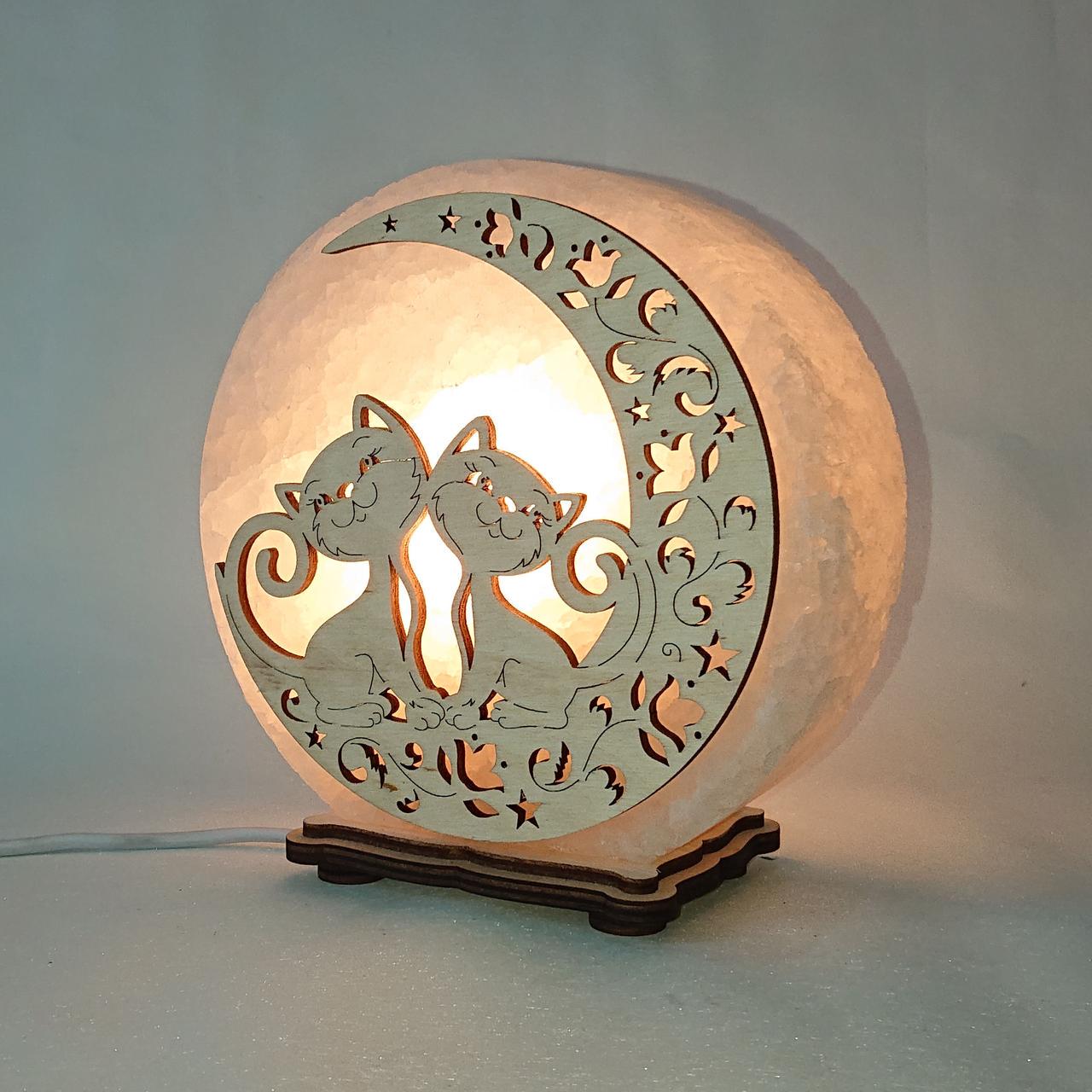 Соляной светильник Коты на Луне 2 (КБ-00002-y)