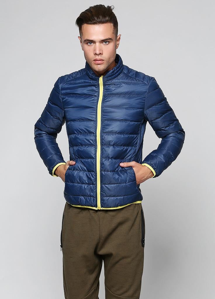 Пуховик подростковый Dsquared 8085/51 158/160 см Темно-синий (121 322) Пуховик подростковый Dsquared 8085/51 158/160 см Темно-синий (121 322)