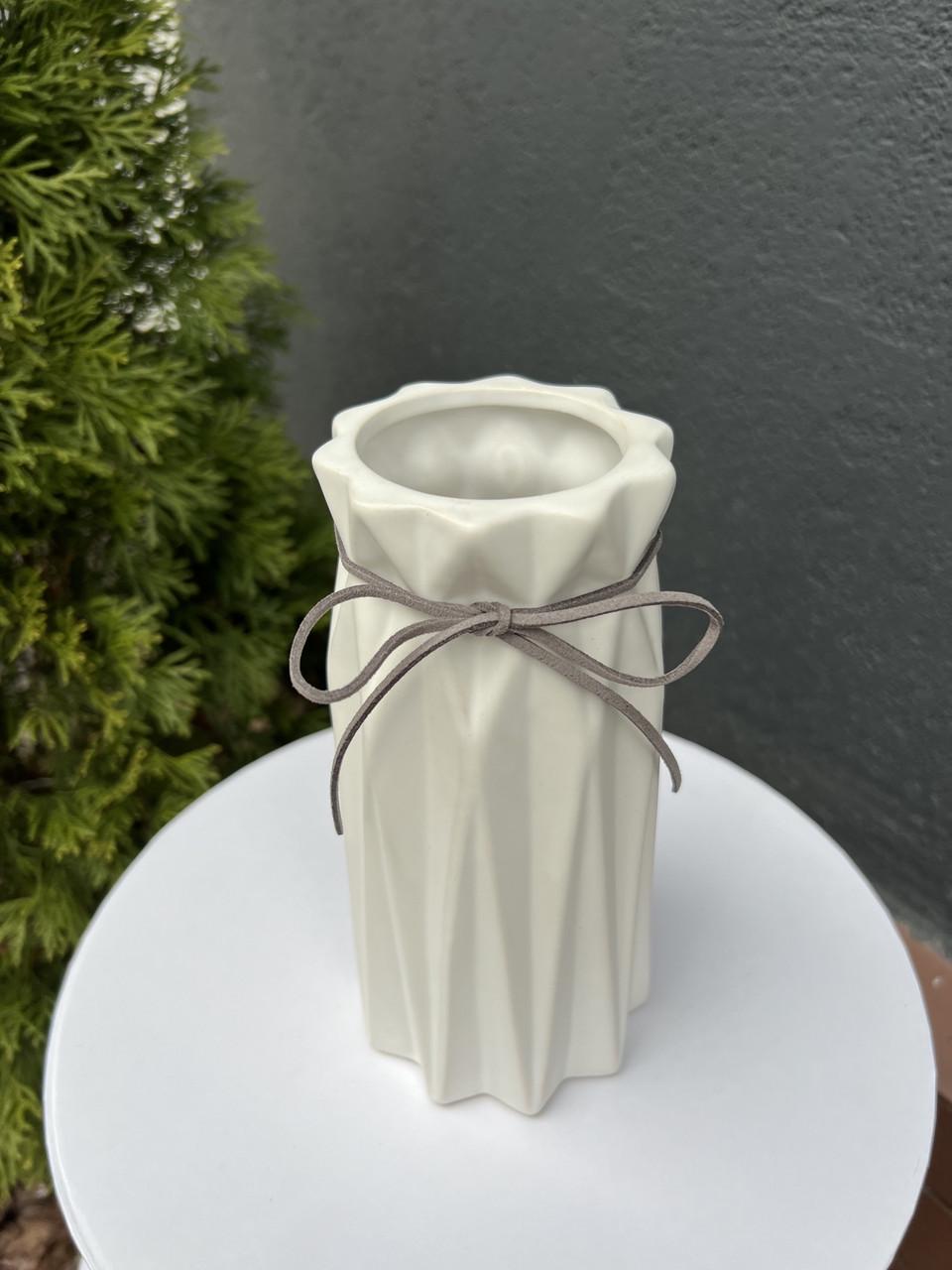 Ваза Viva MOCK 24 см Білий (23686340) - фото 2 Ваза Viva MOCK 24 см Білий (23686340) - фото 2