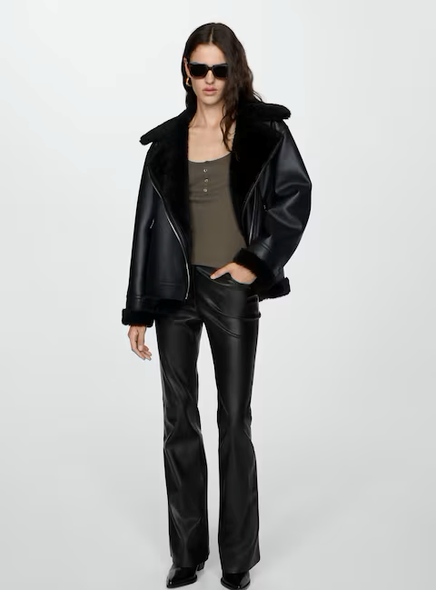 Дублянка жіноча Mango 77075985 XXS Чорний (00026) Дублянка жіноча Mango 77075985 XXS Чорний (00026)