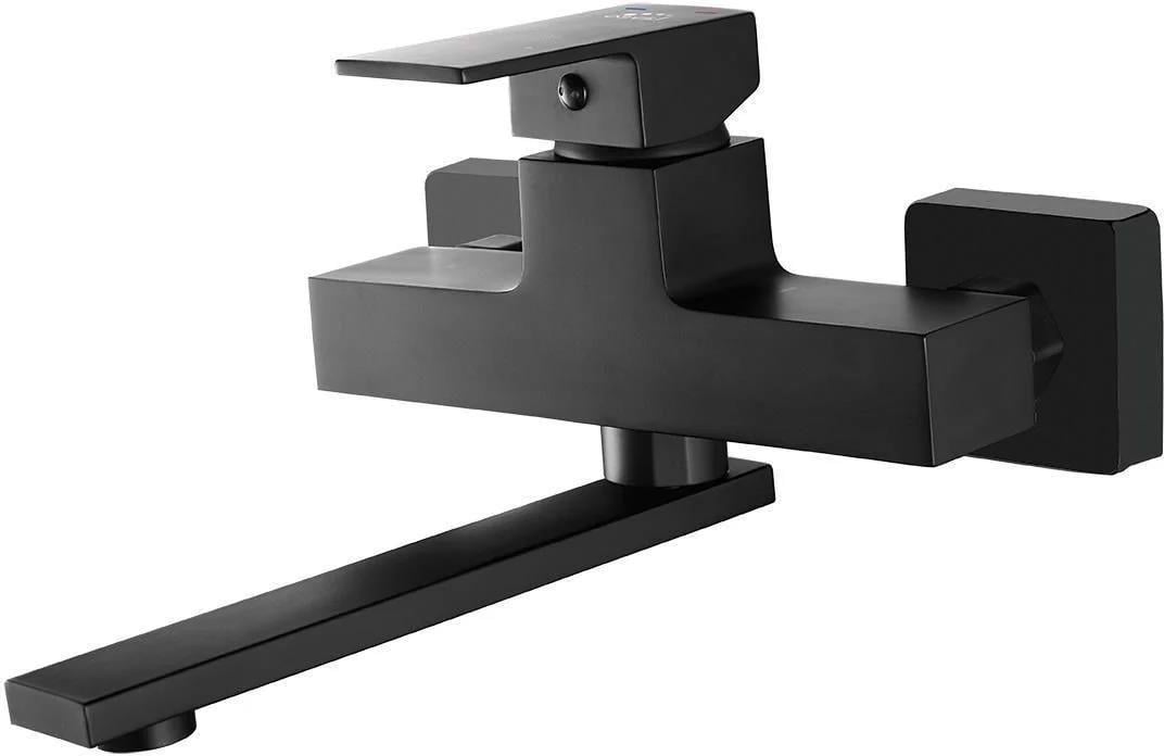 Смеситель для умывальника Laveo Kvadrato Black (BLQ750D)