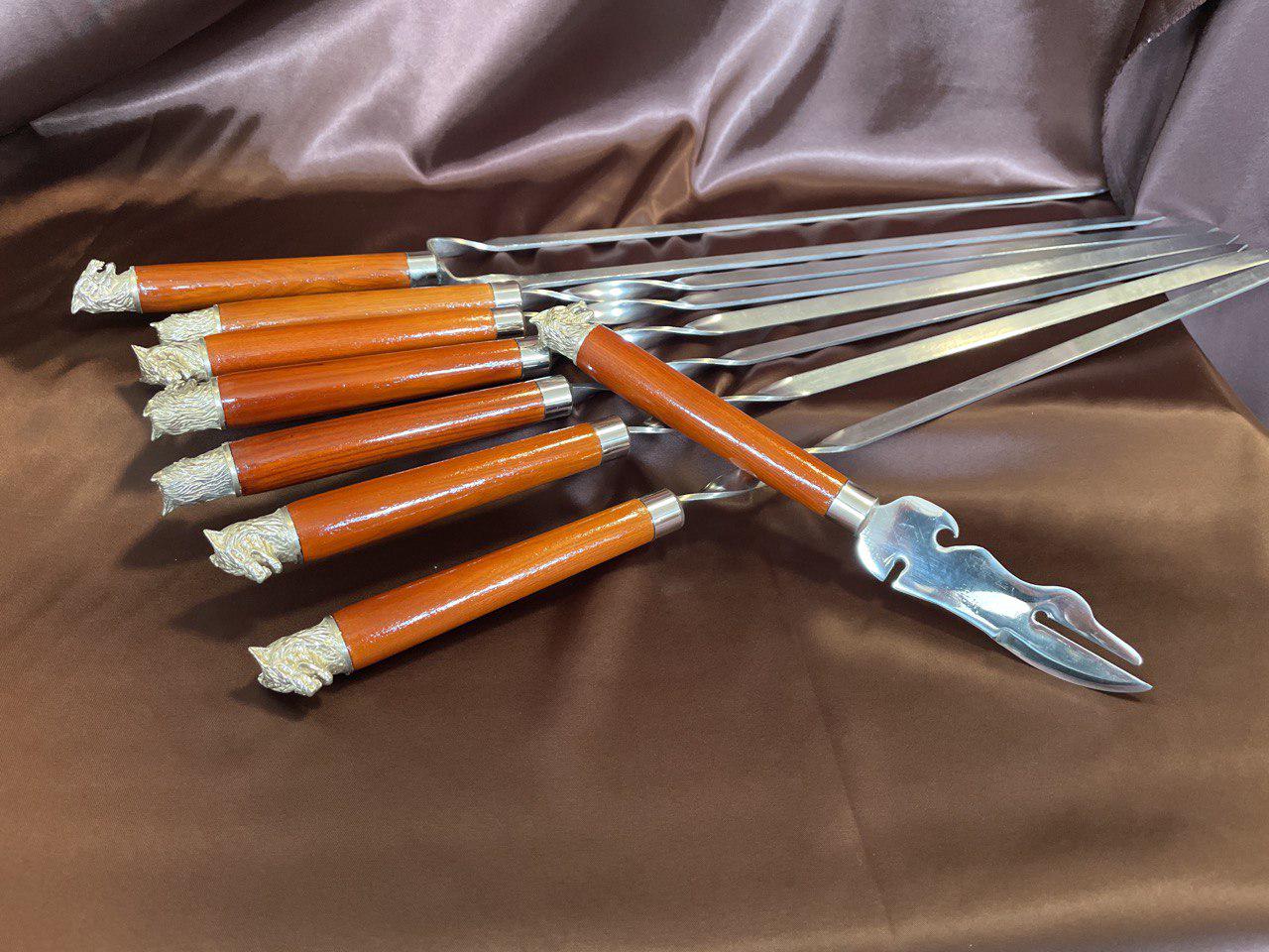 Шампуры №1 Волк ручная работа с деревянной ручкой