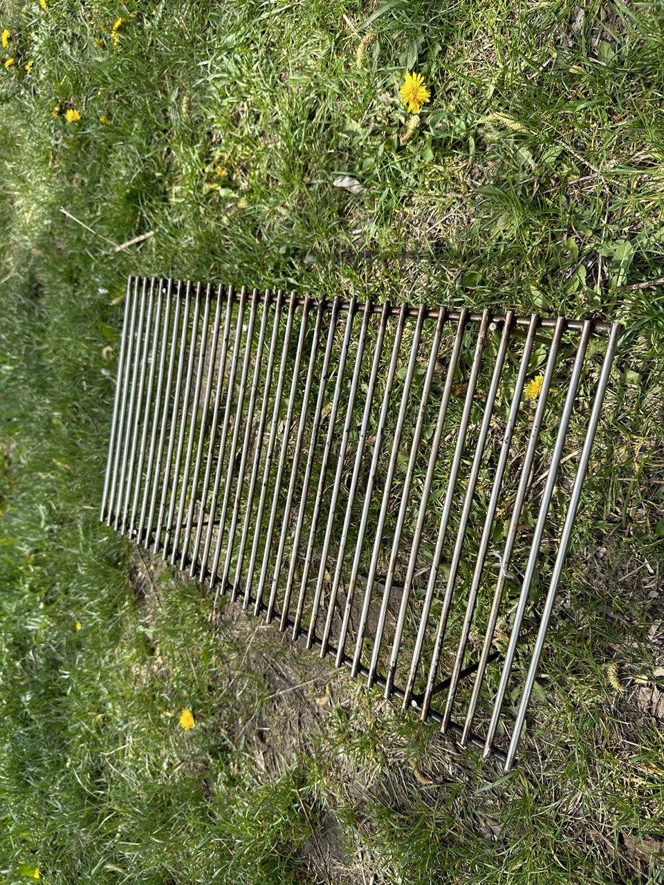 Решітка гриль із нержавіючої сталі на ніжках (2545102592) - фото 4 Решітка гриль із нержавіючої сталі на ніжках (2545102592) - фото 4