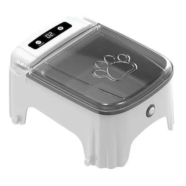 Годівниця автоматична для котів та собак 600 мл (29662622)