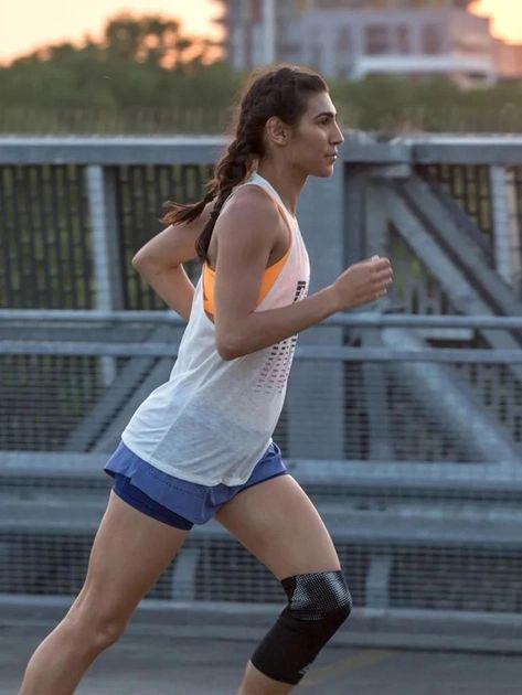 Фиксатор колена Reebok KNEE SUPPORT S Черно-серый (RRSU-13323) - фото 6 Фиксатор колена Reebok KNEE SUPPORT S Черно-серый (RRSU-13323) - фото 6