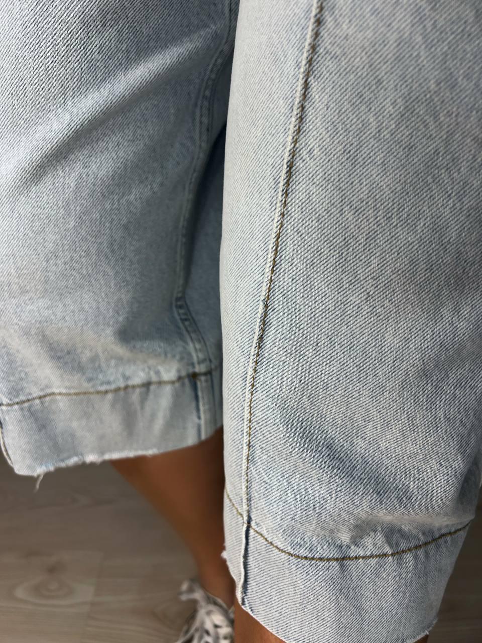 Шорти жіночі джинсові Sherocco 392-1 бермуди довгі з манжетами та стрілкою р. 26 Блакитний (4294) - фото 10 Шорти жіночі джинсові Sherocco 392-1 бермуди довгі з манжетами та стрілкою р. 26 Блакитний (4294) - фото 10