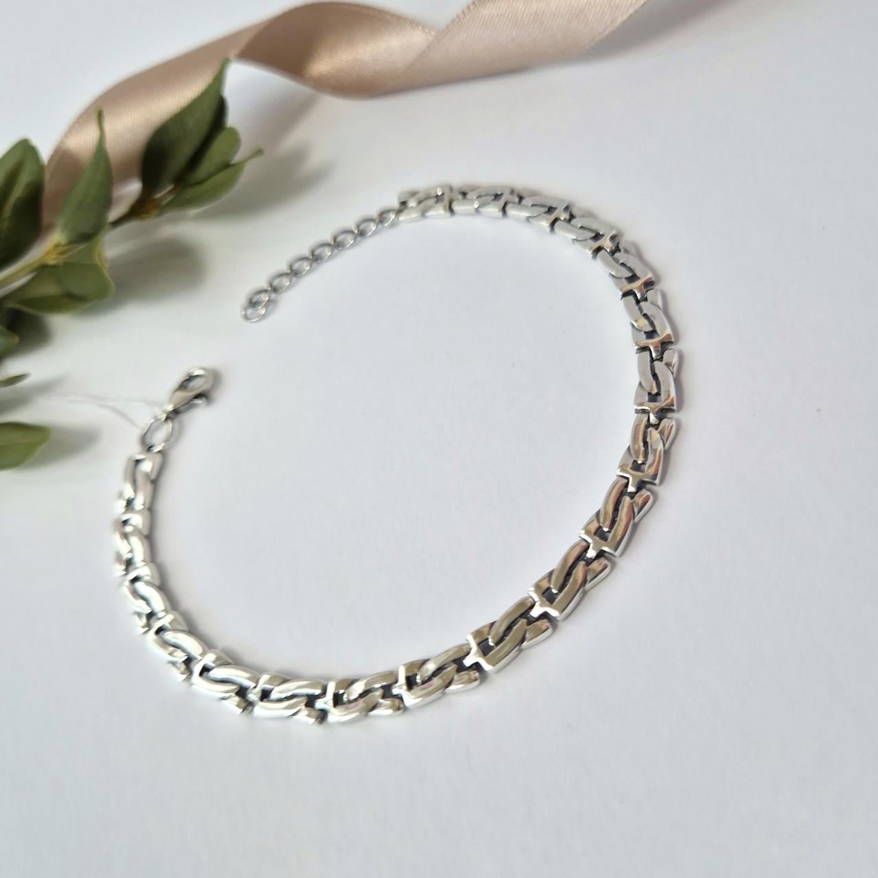 Серебряный браслет на руку без камней 17-20 см черненное 6,30 г (2764ч) Серебряный браслет на руку без камней 17-20 см черненное 6,30 г (2764ч)