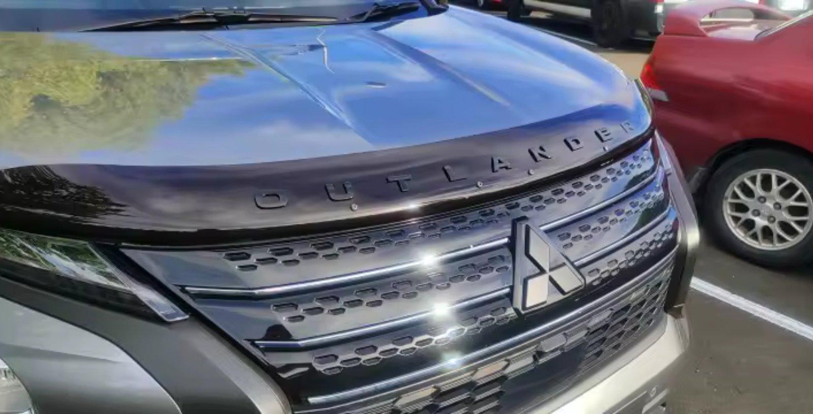 Емблема на капот Mitsubishi Outlander 4 2022-2025 Чорний (27455811) - фото 4 Емблема на капот Mitsubishi Outlander 4 2022-2025 Чорний (27455811) - фото 4