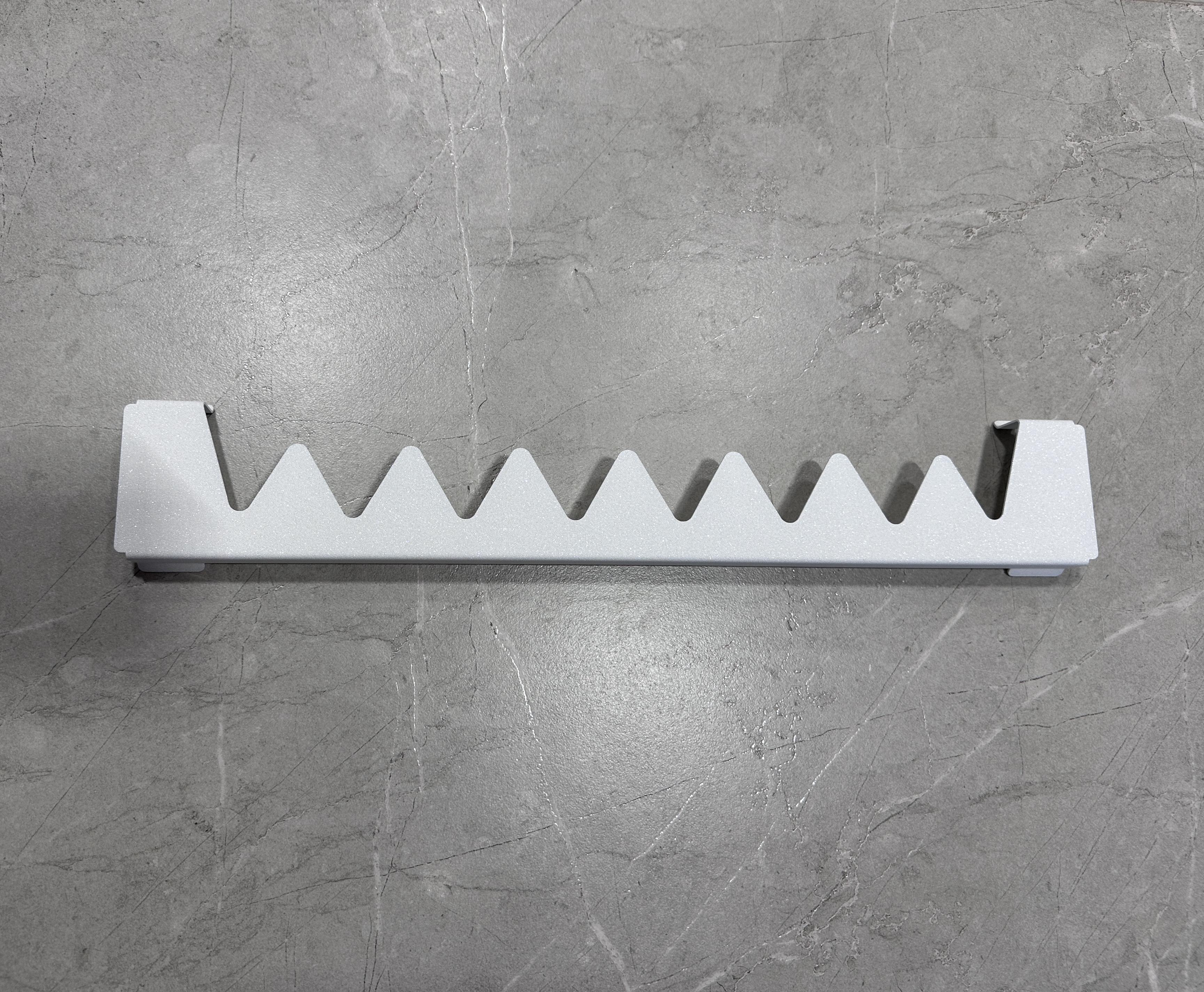 Вешалка Terma Shark 500 мм White Wall (265) - фото 6 Вешалка Terma Shark 500 мм White Wall (265) - фото 6