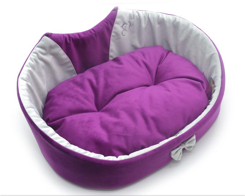 Лежак для собак и кошек Zoo-hunt Мистик-котик №1 320х430х180 мм Фиолетовый