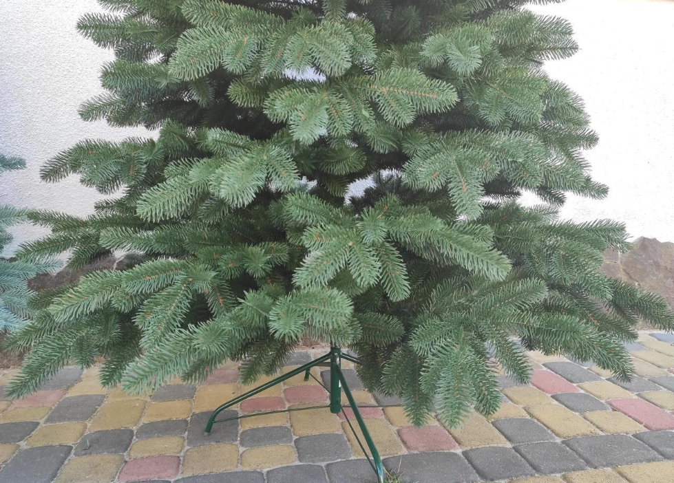 Штучна ялинка лита Елітна з підставкою 2,10 м Зелений (NYT15295) - фото 2 Штучна ялинка лита Елітна з підставкою 2,10 м Зелений (NYT15295) - фото 2