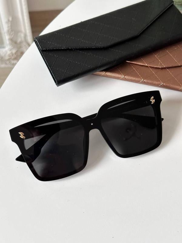 Сонцезахисні окуляри Pretty Little Thing 80031 one size Чорний