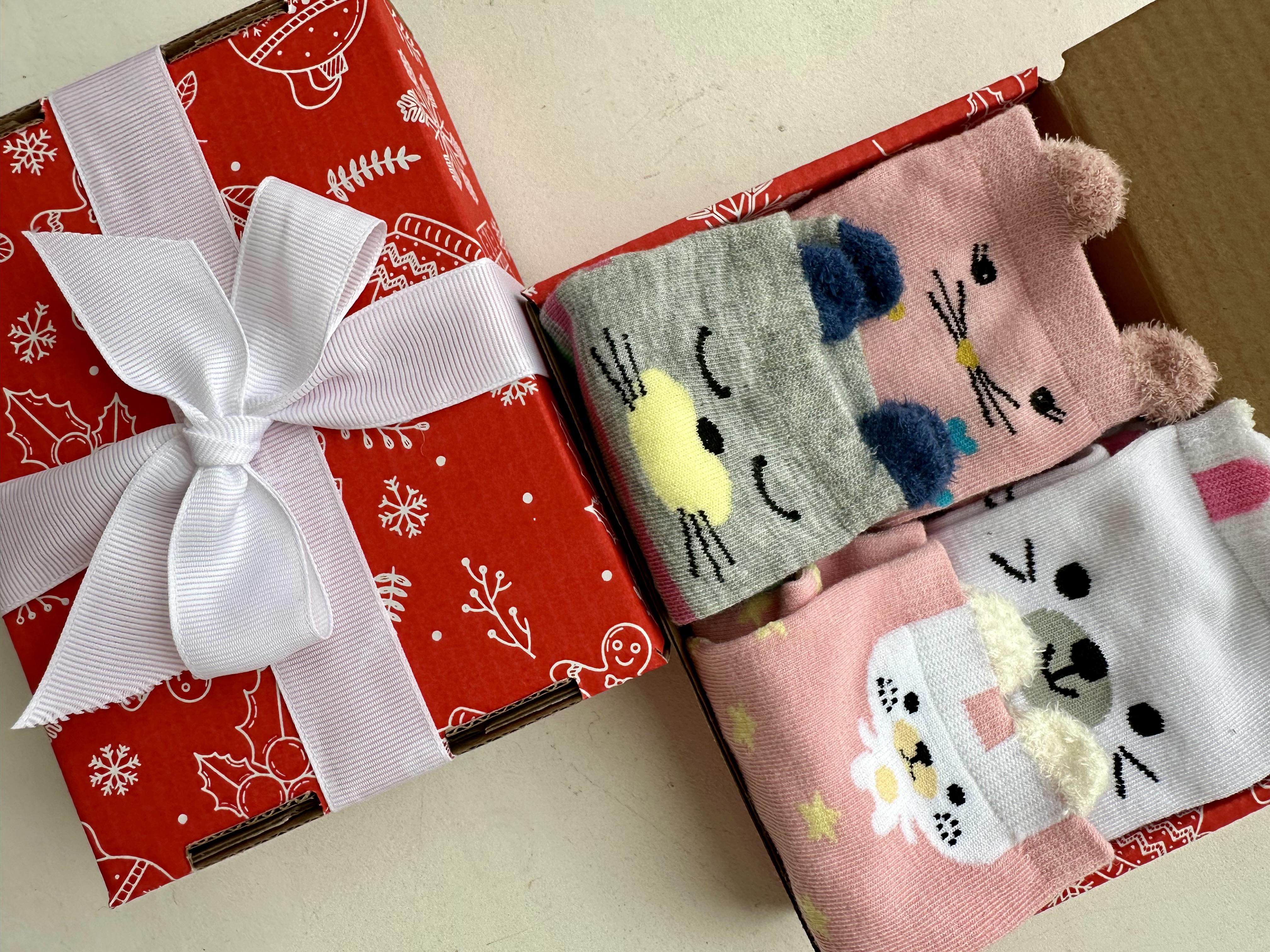 Набір новорічний шкарпеток для дівчинки (18-20) - фото 6 Набір новорічний шкарпеток для дівчинки (18-20) - фото 6