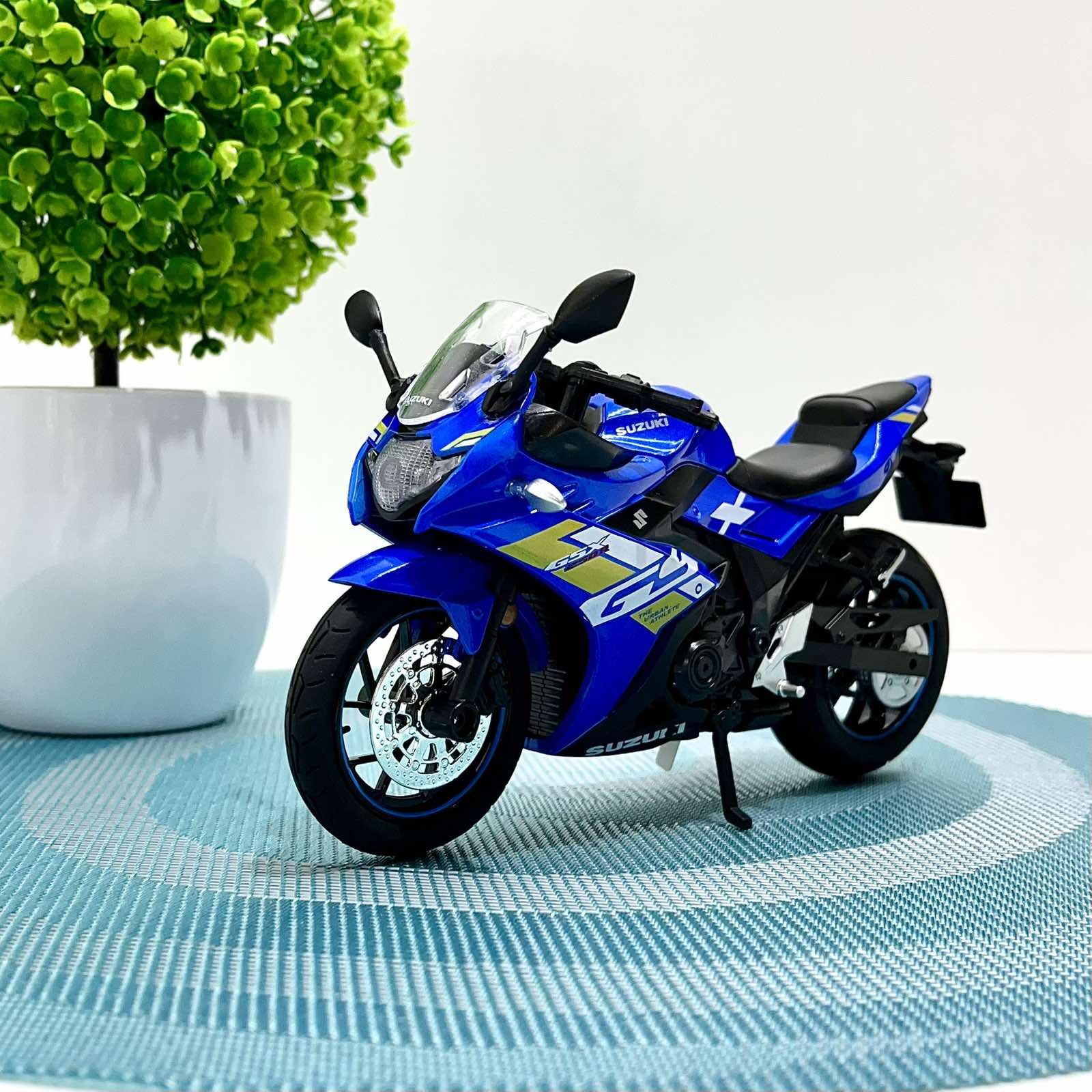 Мотоцикл металопластиковий TK Union Group звуки/підсвічування/гумові шини/рухомі елементи 1:12 Синій (BG 69-325) Мотоцикл металопластиковий TK Union Group звуки/підсвічування/гумові шини/рухомі елементи 1:12 Синій (BG 69-325)