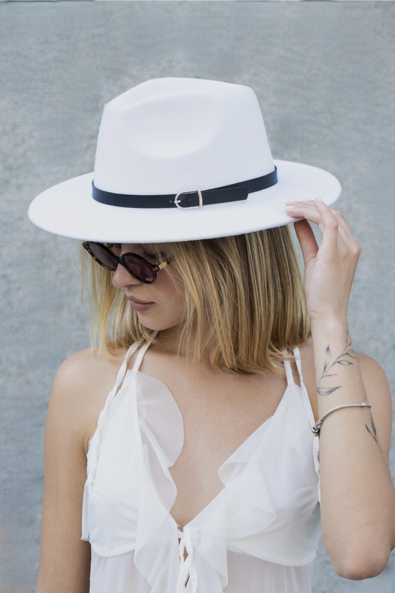 Капелюх жіночий Without Fedora з ремінцем White (8049697)