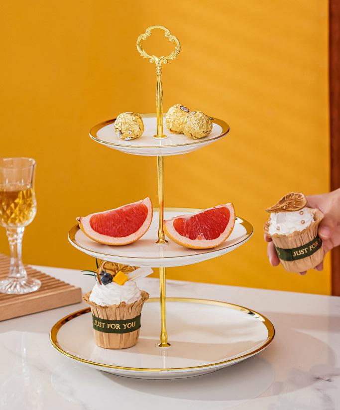 Фруктовница 3-х ярусная 14817 15,1х20.4х25х37 см Золотой (4995138) - фото 3 Фруктовница 3-х ярусная 14817 15,1х20.4х25х37 см Золотой (4995138) - фото 3