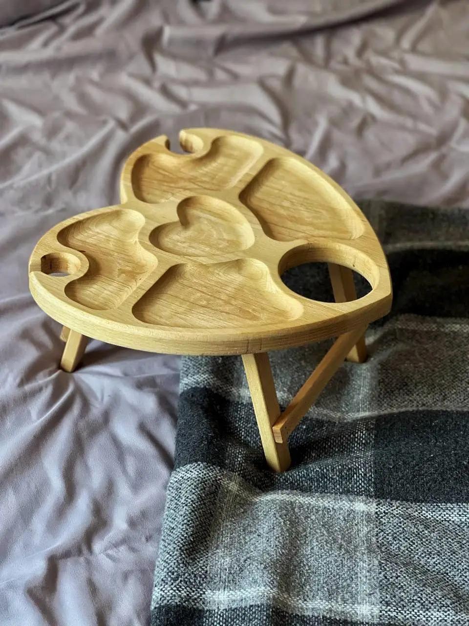 Менажница на ножках 5 секций с отделениями для бокалов и бутылки 35х35 см (ст-56)