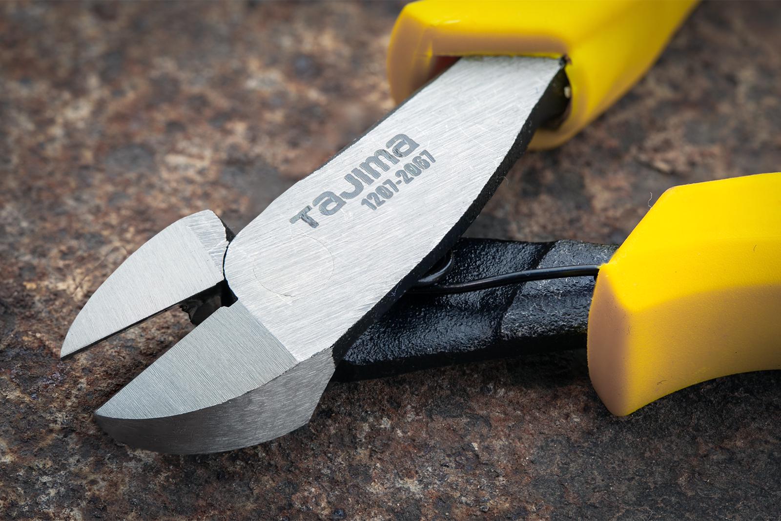 Кусачки-бокорезы Tajima CrNi для пластика плоские губки 125 мм (1207-2067) - фото 8 Кусачки-бокорезы Tajima CrNi для пластика плоские губки 125 мм (1207-2067) - фото 8