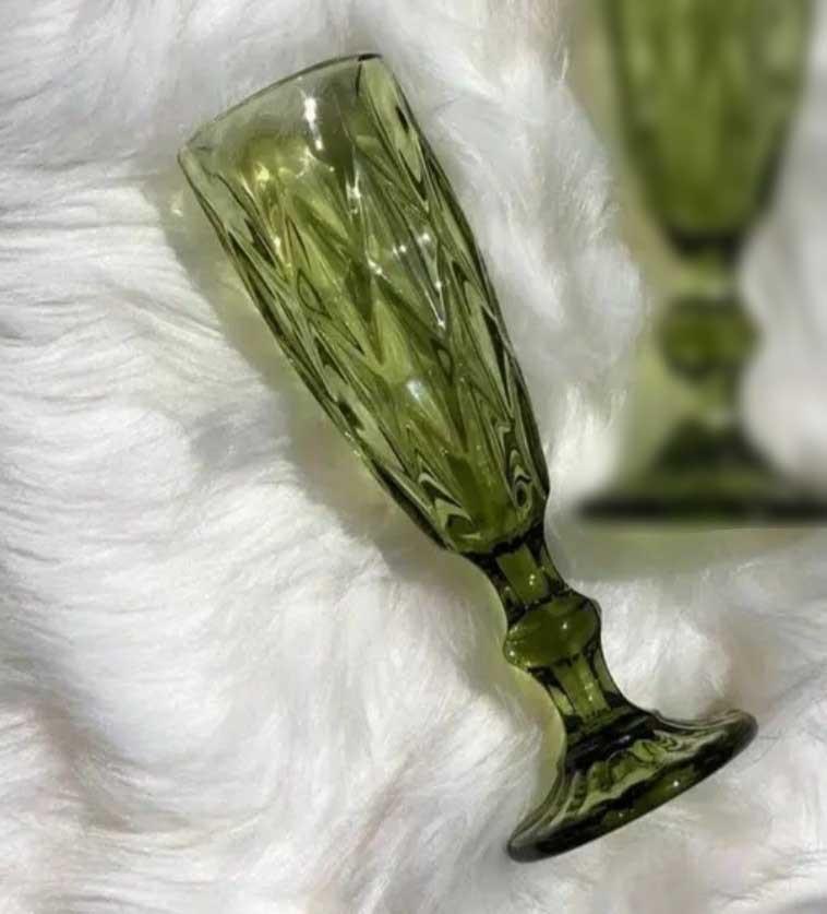 Бокал Смарагд для шампанського із кольорового скла 150 мл Зелений (21-0719DL-G) - фото 10 Бокал Смарагд для шампанського із кольорового скла 150 мл Зелений (21-0719DL-G) - фото 10