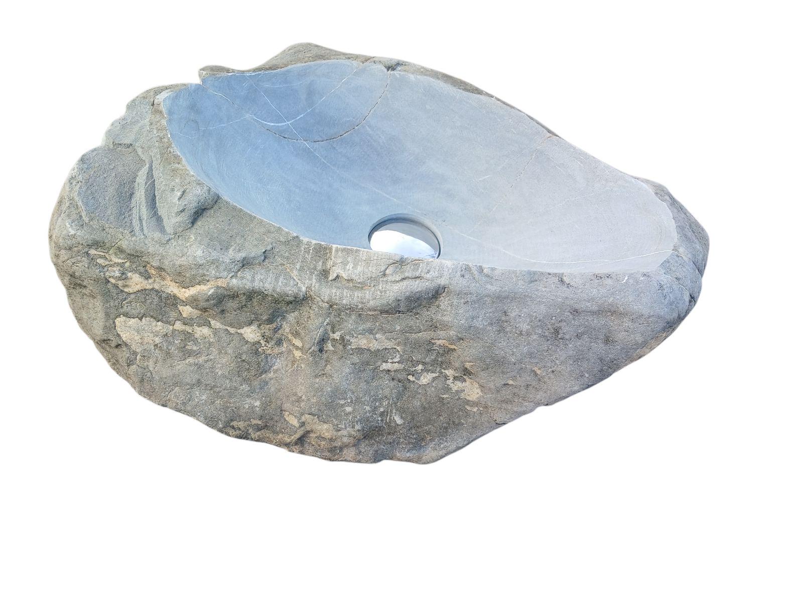 Умывальник в ванную комнату из натурального камня ручной работы 46х35 см