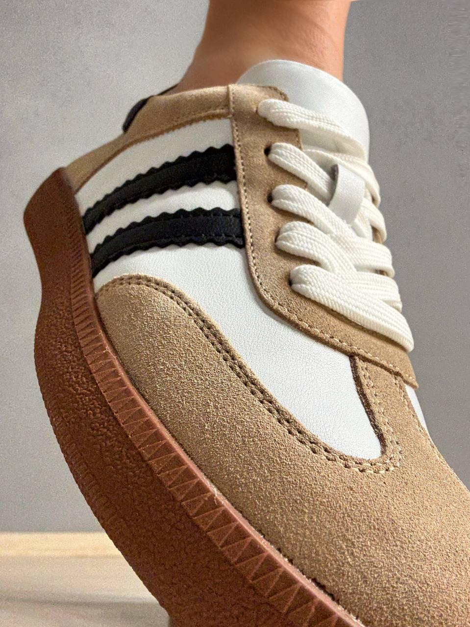 Кросівки жіночі Hengji 375-3 Samba шкіряні на коричневій підошві р. 38 24 см Білий/Бежевий - фото 9 Кросівки жіночі Hengji 375-3 Samba шкіряні на коричневій підошві р. 38 24 см Білий/Бежевий - фото 9