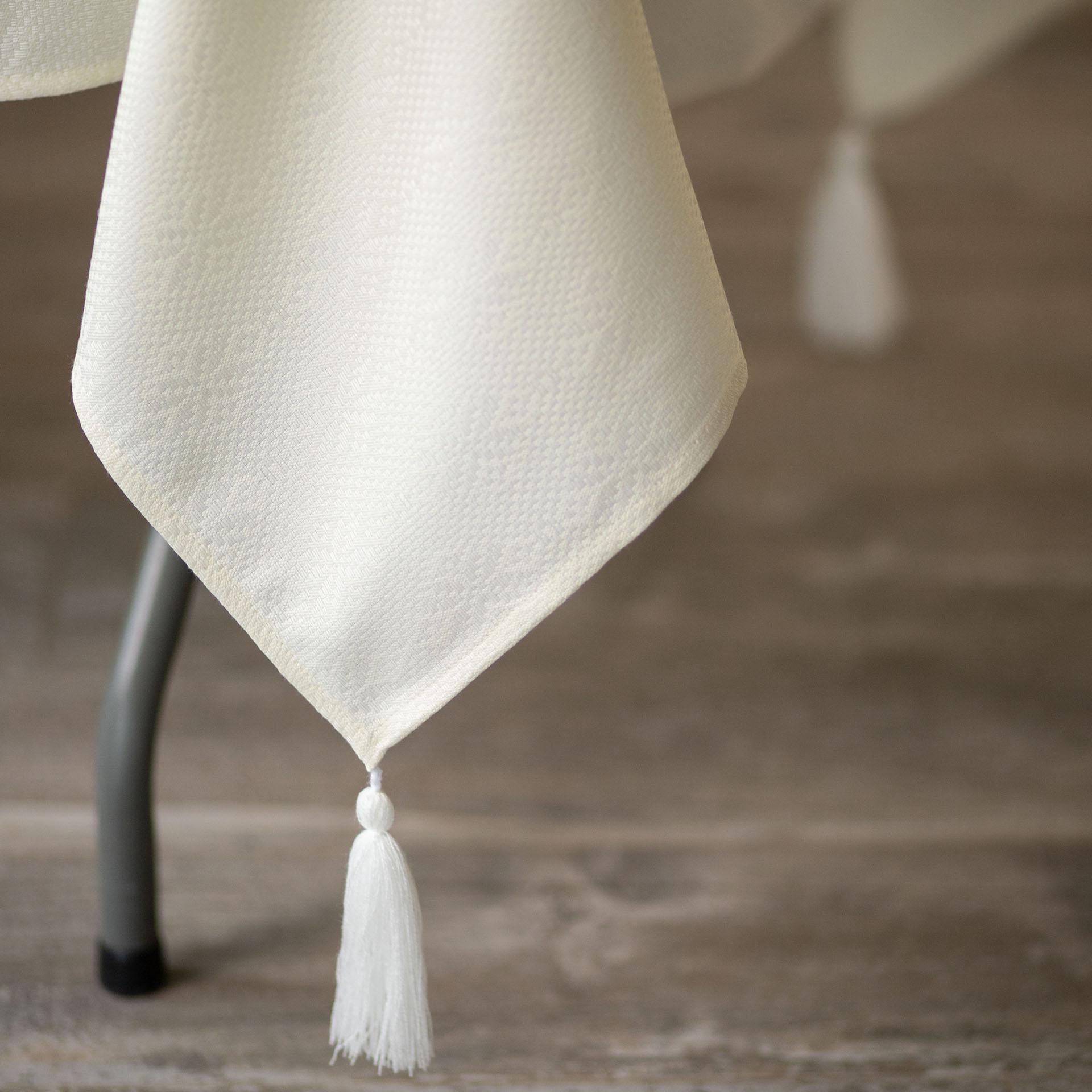 Скатерть Едельвіка Айвенго 1,80x1,40 м Молочный (368-23/00milk) - фото 2 Скатерть Едельвіка Айвенго 1,80x1,40 м Молочный (368-23/00milk) - фото 2