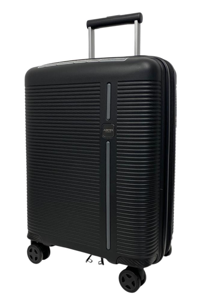 Чемодан малый для ручной клади AIRTEX 252 полипропилен S Черный