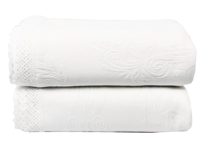 Покрывало жаккардовое Lighthouse Ananas 240х60 см Белый